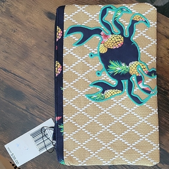 Vera Bradley Handbags - Vera Bradley Crab Patterned Clutch with Pineapple Design NWT